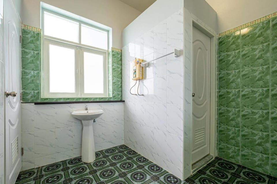 Auravintage House Vacation rental in Pattaya City