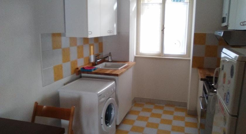 Appartamento in centro con wifi e posto auto in garage Apartment in Trieste