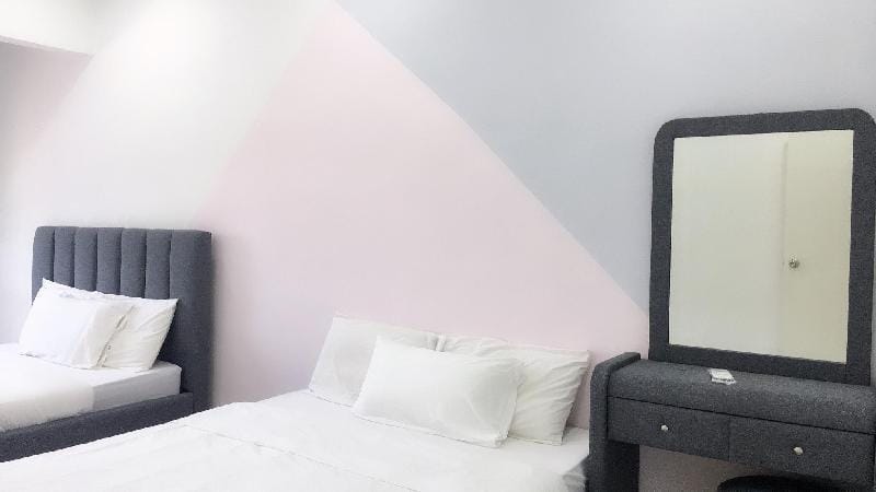 Party house Taman pelangi 20PAX  Vacation rental in Johor Bahru