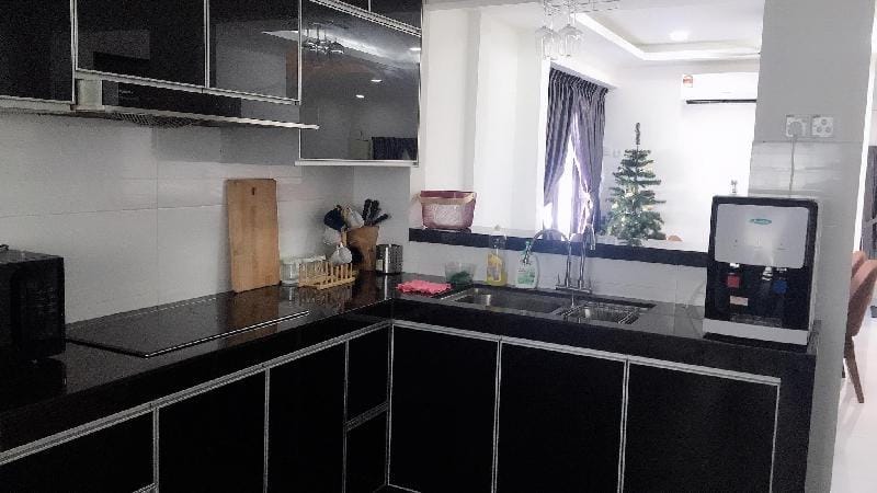 Party house Taman pelangi 20PAX  Vacation rental in Johor Bahru