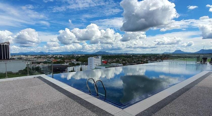 Kuching Kozi Square 2 paxs 7A Apartment in Kuching