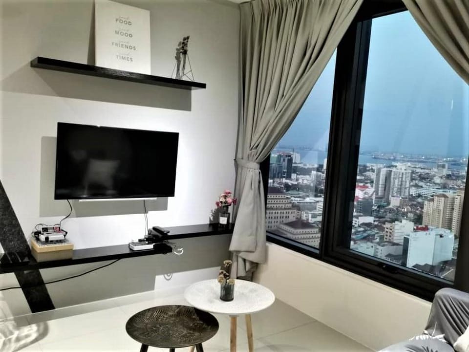 Human's Home@ Heart of Georgetown 2BedR 2BathR Apartment in George Town