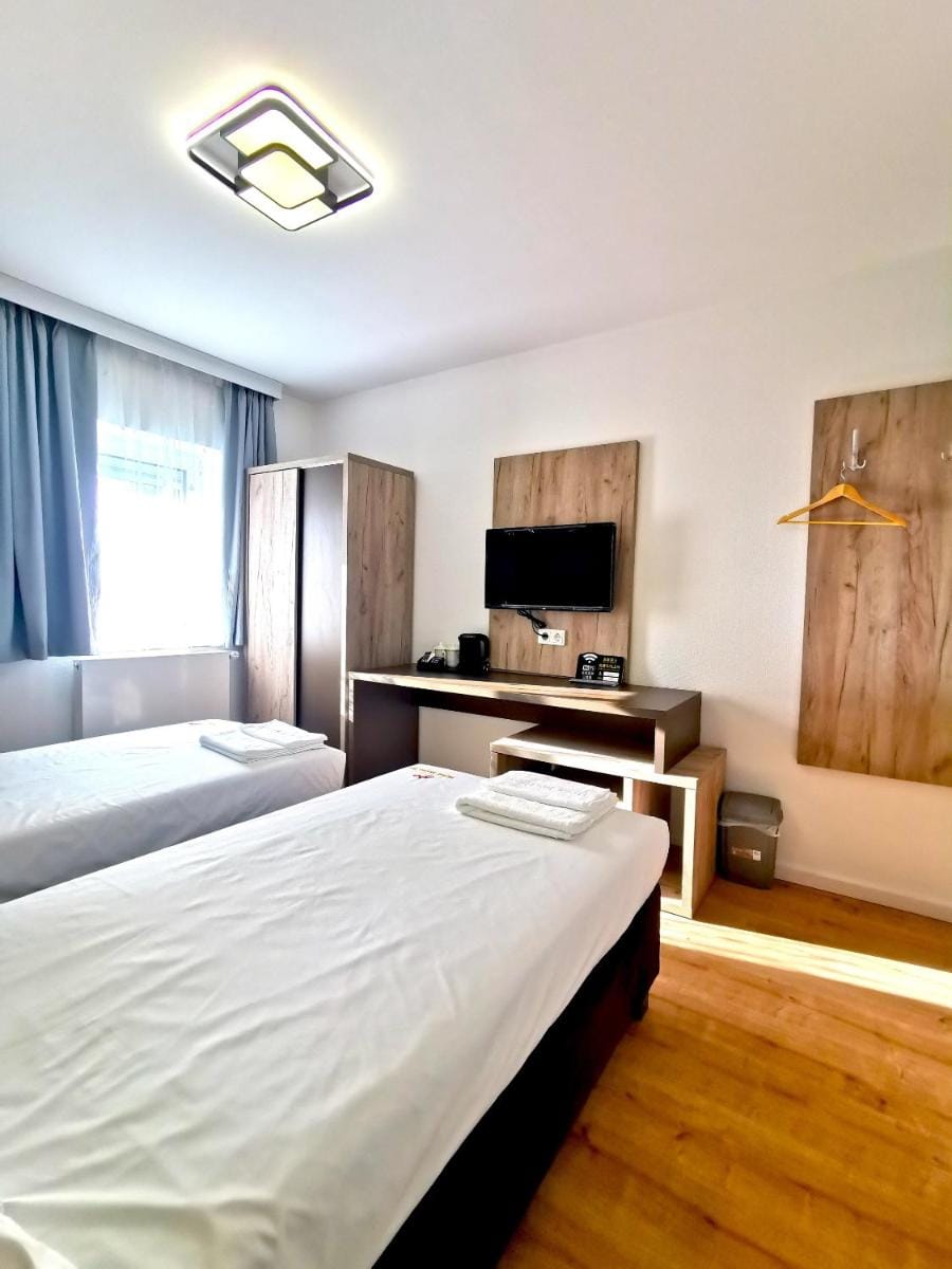 Home Inn Hotel Bed and Breakfast in North Rhine-Westphalia