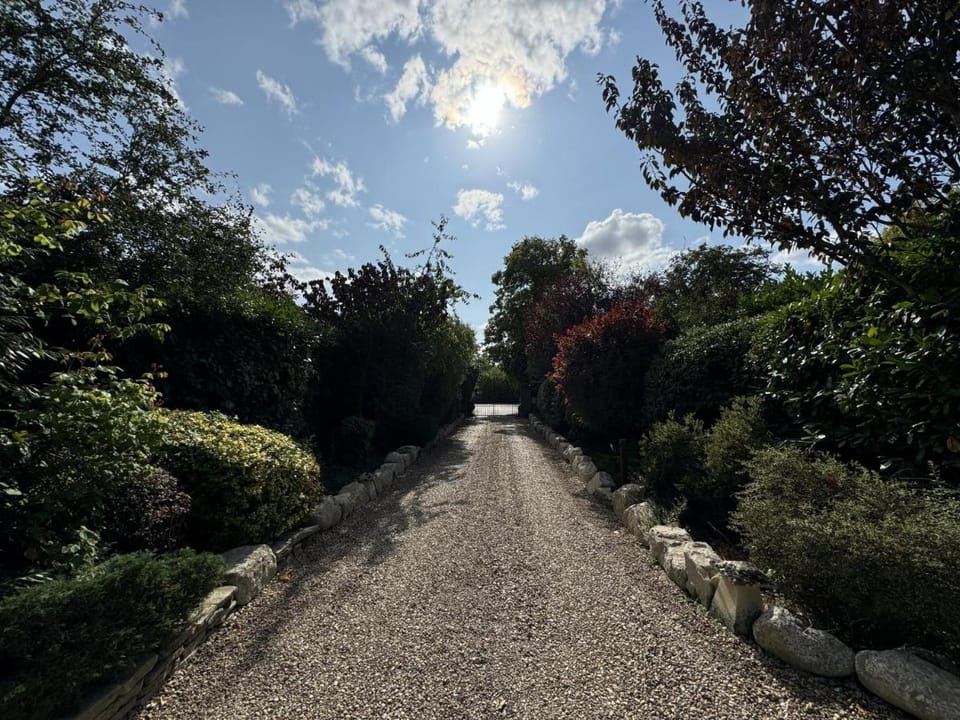 Hookwood Lodge Lodge in Horley