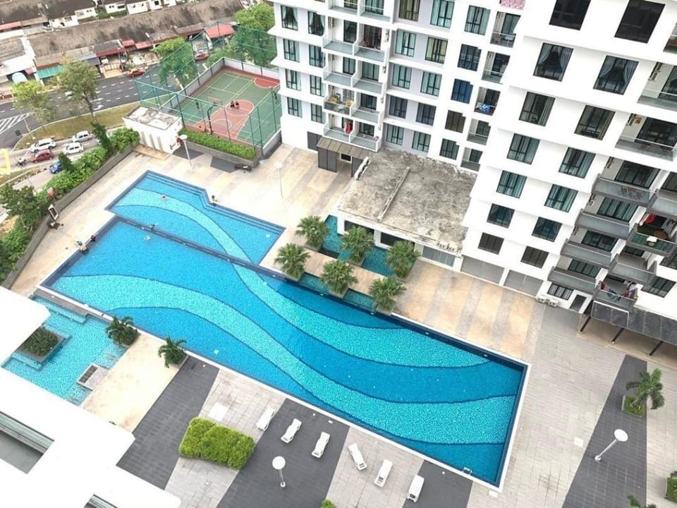 PLATINO@UHA 3BR 4-5pax near Paradigm Mall Apartment in Johor Bahru
