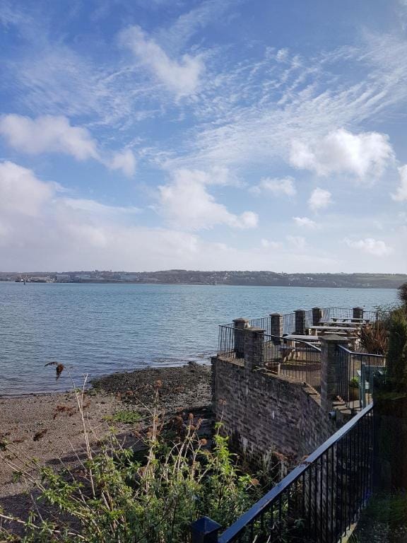 Ferry House Inn Bed and Breakfast in Wales