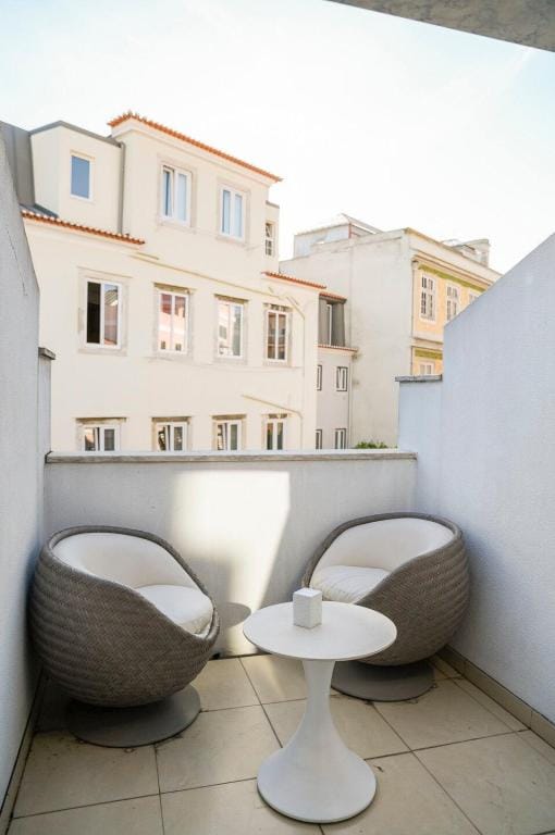 Prédio T4 à 5 minutos da Baixa de Lisboa Vacation rental in Lisbon