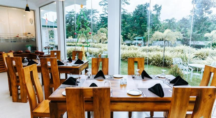 Lakegala Resort Hotel in Central Province