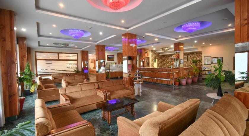 Manali Valley Resort Hotel in Himachal Pradesh