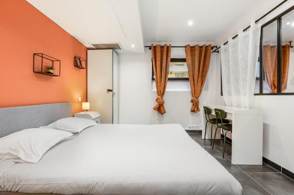 Coeur Urbain Apartments - Saint Charles Apartment in Montpellier