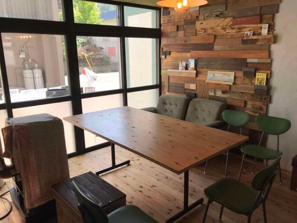 Toyako Guest House Ponkotan Hostel in Hokkaido Prefecture