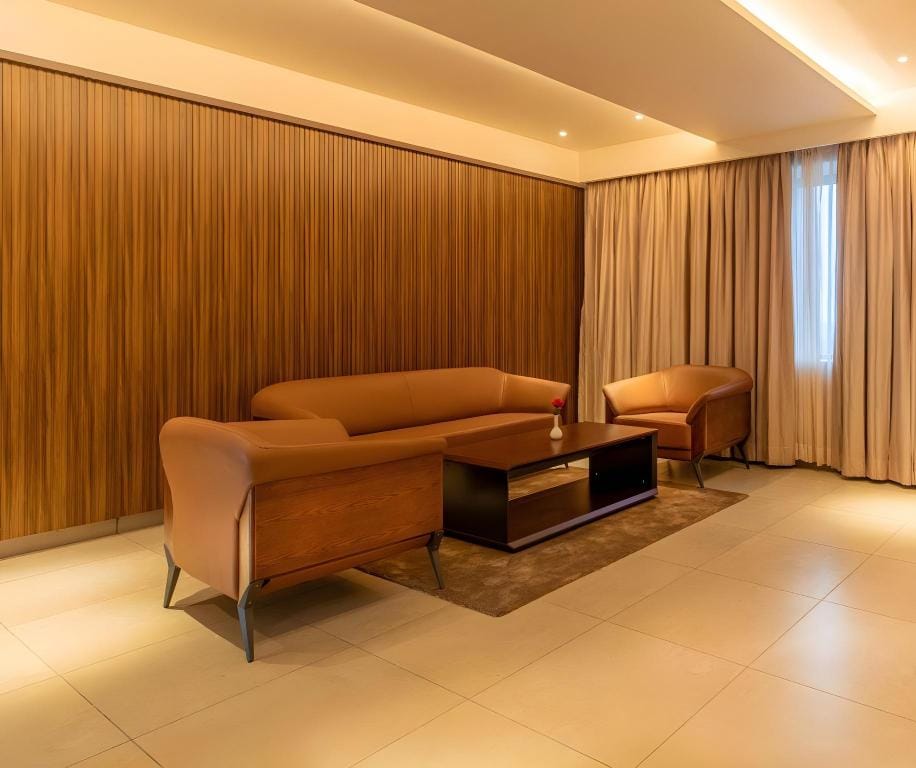 Hotel M Pro Palace Mysore - 12 Minutes to Mysore Palace Hotel in Mysuru