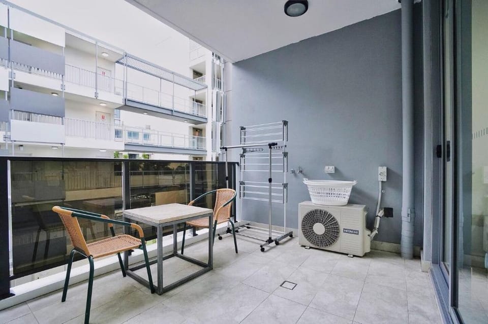 Beautiful Apartment  close to BONDI Apartment in Kensington