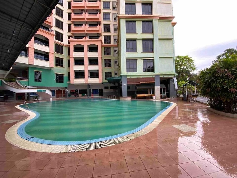EagleNest @ Marina Cove Resort Apartment in Perak