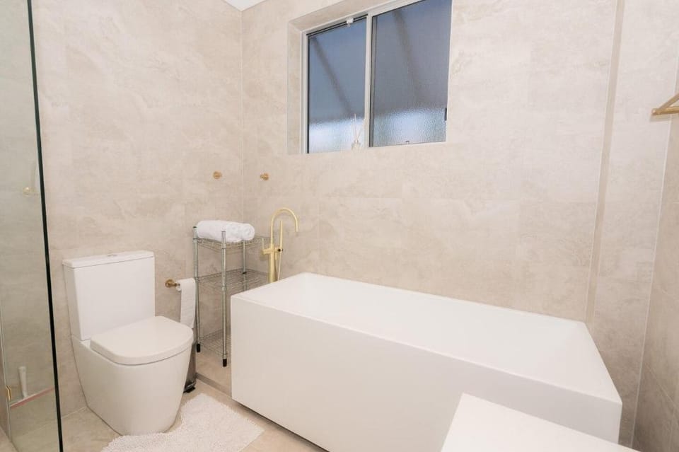 A Luxury & unique townhouse-style with privat lift Vacation rental in Sydney