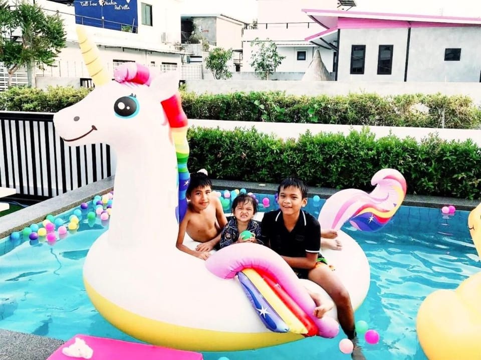 Sweet Pool Villa Huahin Near Makro Hua Hin Vacation rental in Hua Hin District