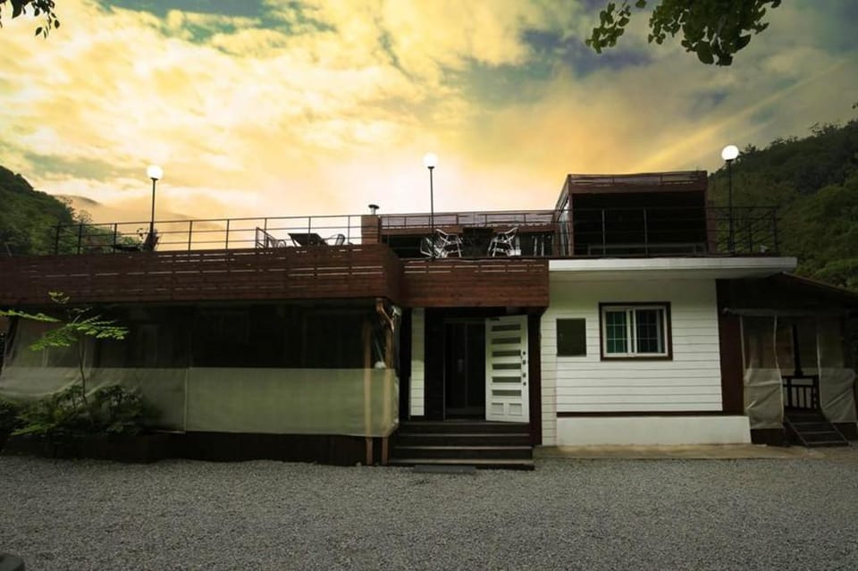 gapyeong semmul pension Bed and Breakfast in Gyeonggi-do