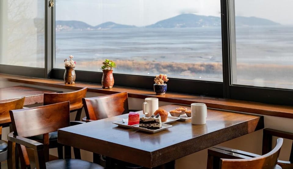 Ganghwa Cafe Pension Amote Bed and Breakfast in Gyeonggi-do