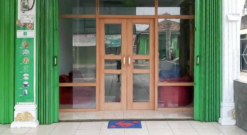 RedDoorz near Universitas Saburai Lampung Hotel in Indonesia