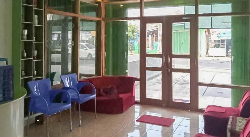 RedDoorz near Universitas Saburai Lampung Hotel in Indonesia