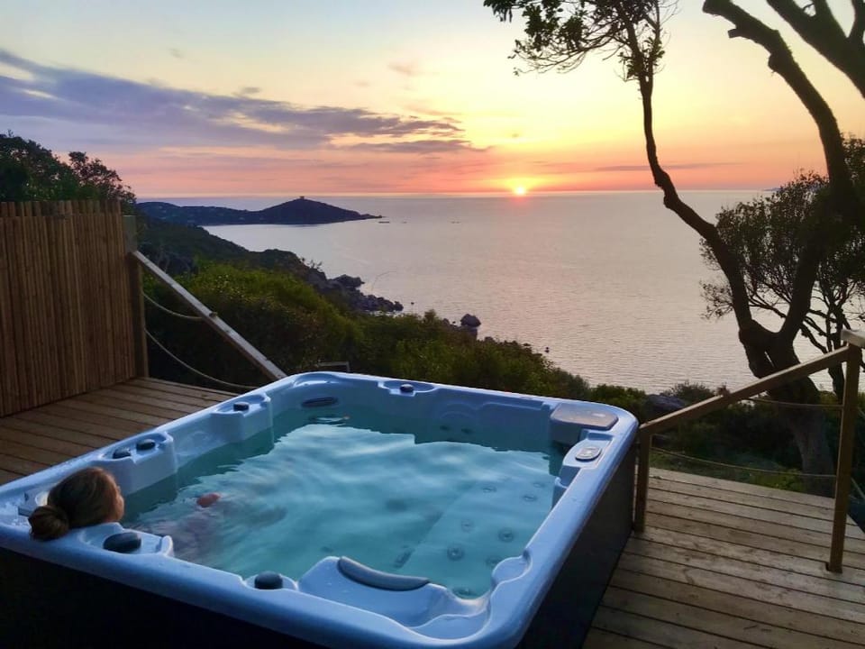 Fianca l'Osso Hotel in Corsica