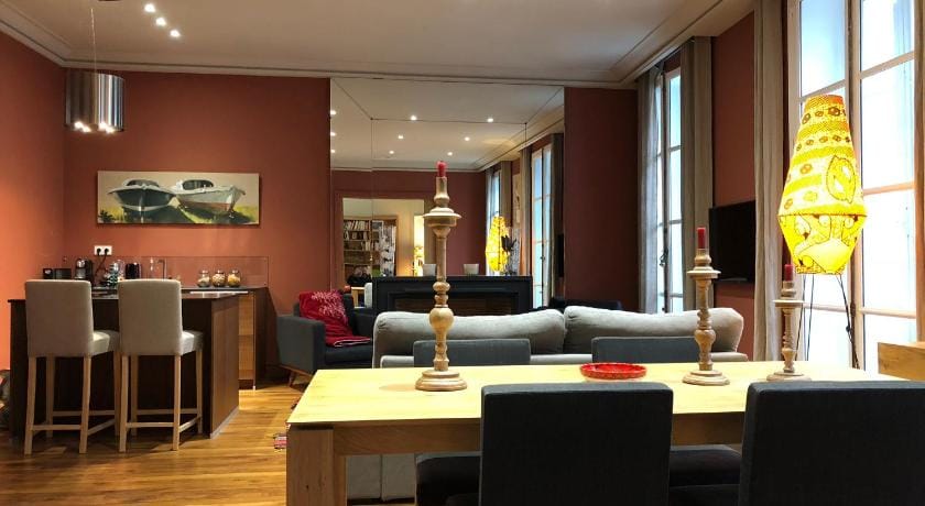 Patio de L'Intendance Hotel in Bordeaux