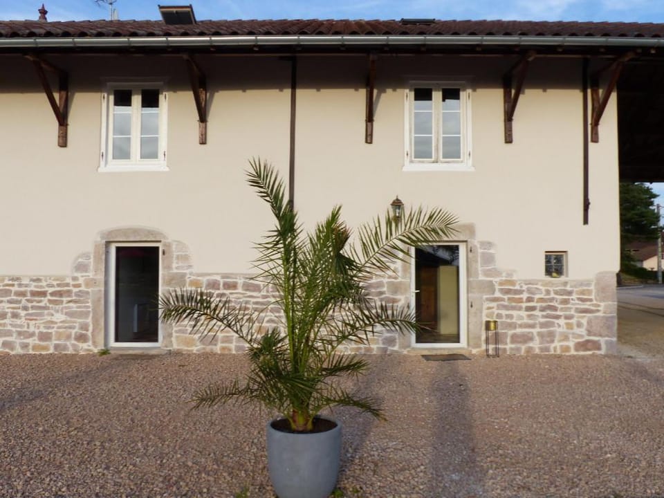 Gîtes Domaine de la Rochère Country House in Jura