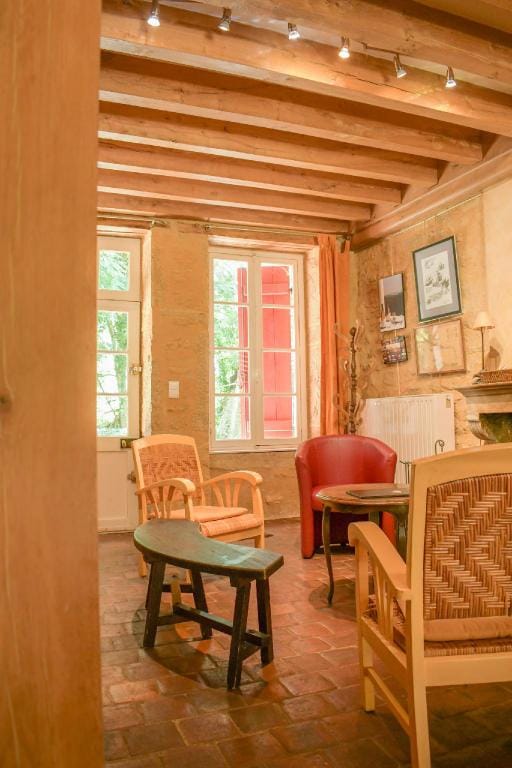 Maison Blanche Apartment in Bourgogne-Franche-Comté
