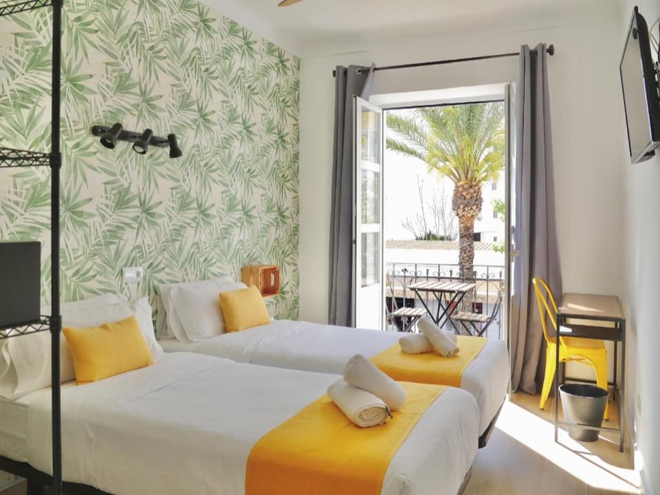 Nanit Rooms ibiza Bed and Breakfast in Santa Eularia des Riu