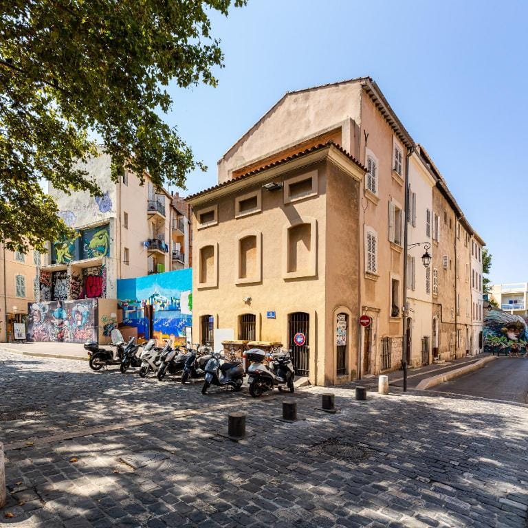 Le Panier Enchanté - Suites & Spa Apartment in Marseille
