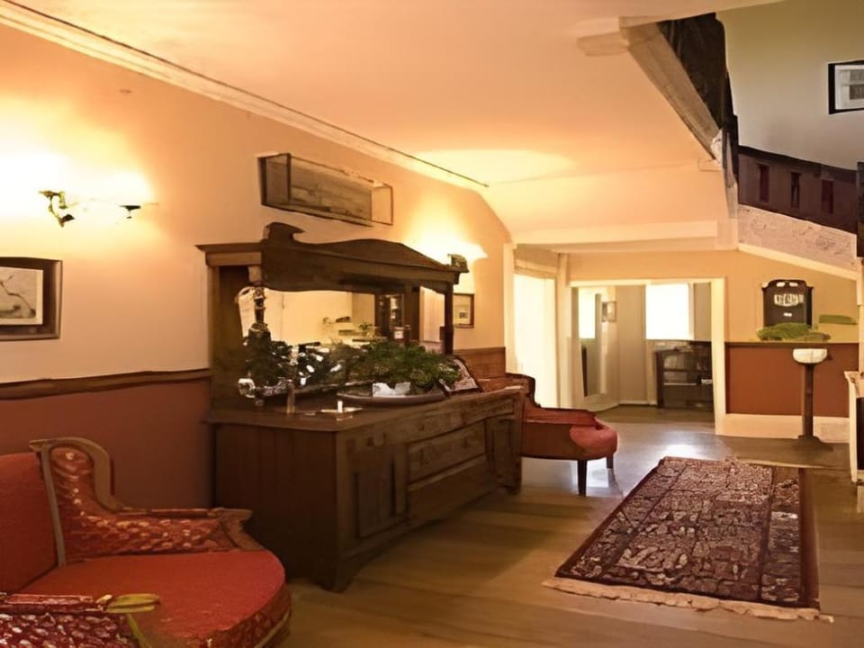 Burcombe Manor Farm Stay in England