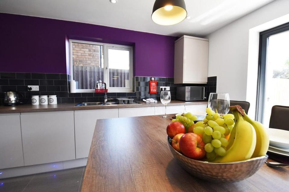 GORSE HOUSE Syston Leicester Book Now Vacation rental in Charnwood