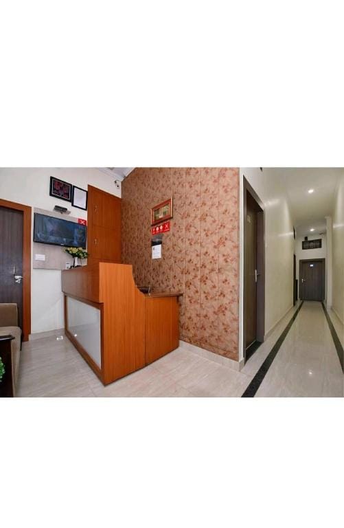 New hotel blue stars Hotel in Varanasi