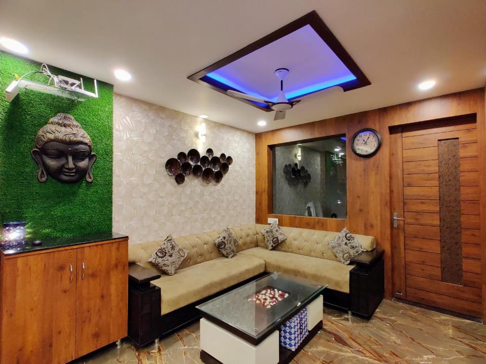 Hotel Divine Residency Hotel in Uttarakhand