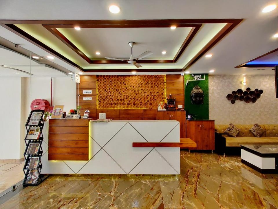 Hotel Divine Residency Hotel in Uttarakhand