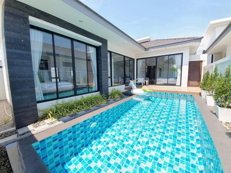 Pool villa 2Bedroom [ WE BY SIRIN ] Villa in Nong Kae