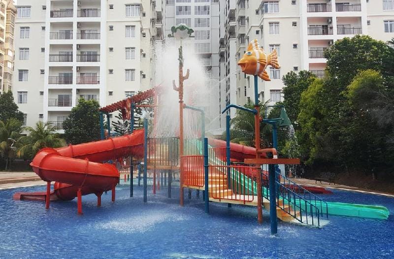 B1011/4-6pax/4FreeWaterparkTicket/Pool  Apartment in Malacca
