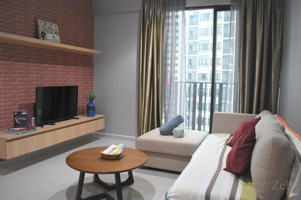 i-City【CASA ROCK】 ⁕Wifi/Netflix/Parking ⁕ 7pax Apartment in Selangor, Malaysia