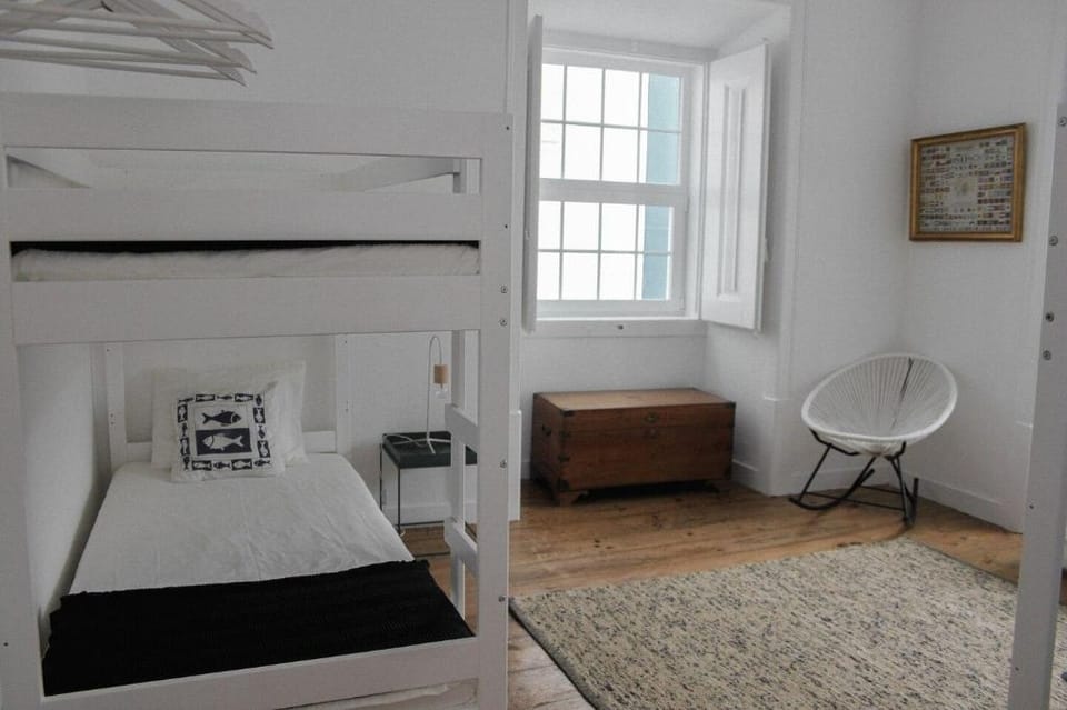 Lovely Bay Ericeira Central 3 Bedroom Flat Apartment in Ericeira