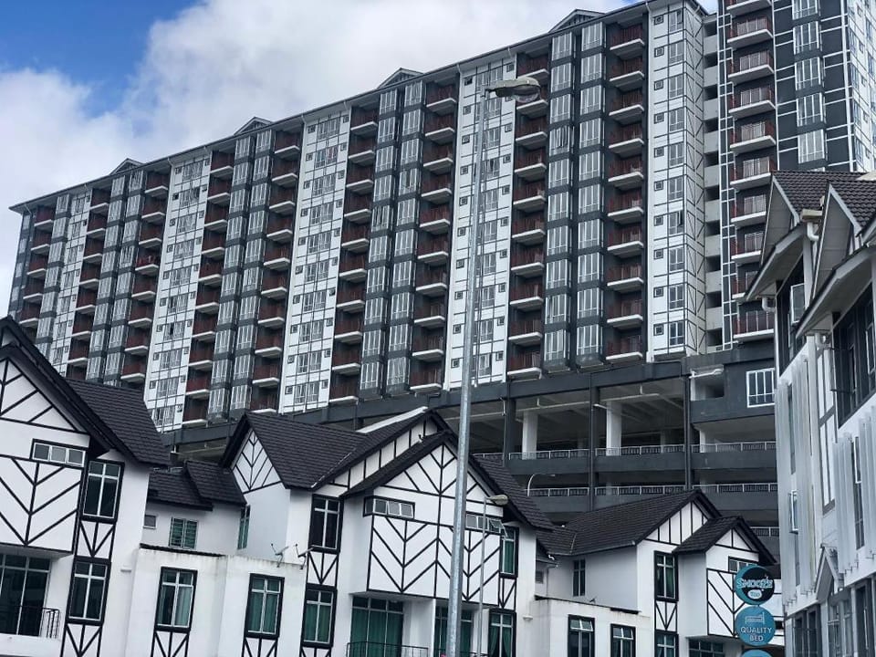 Ramadhina Eagles eye View Home2stay@Emerald Avenue Apartment in Brinchang
