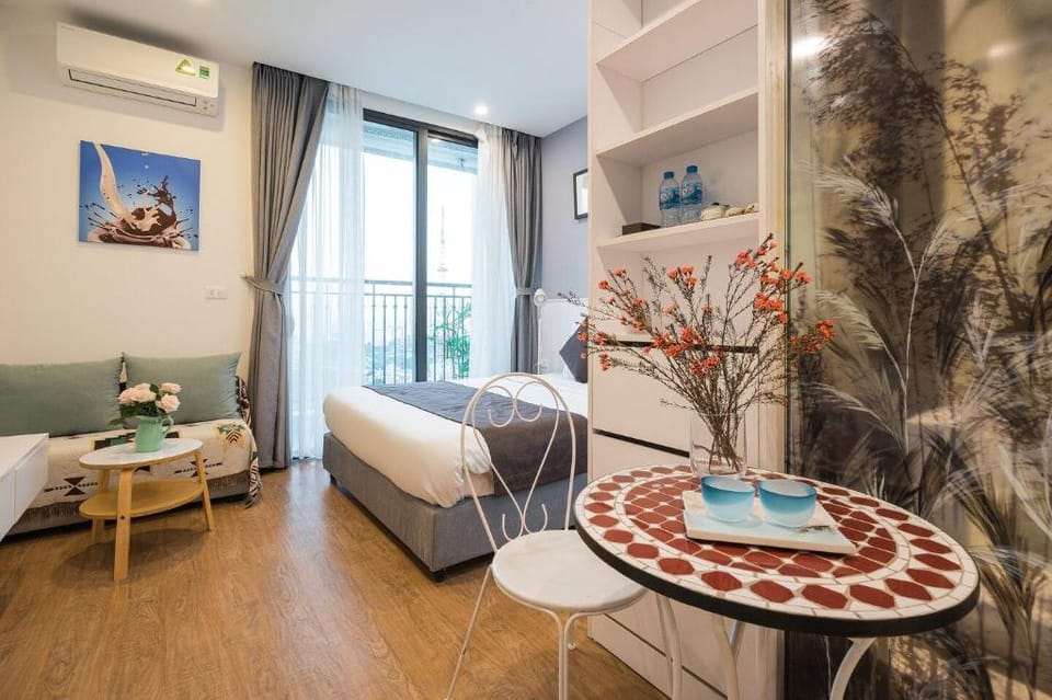 BOM HOMES- VINHOMES GREENBAY- STUDIO- COZY APT Apartment in Laos