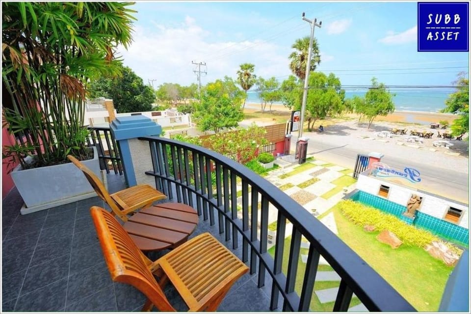 BeachFront Poolvilla for 20 People| Pranburi Beach Villa in Prachuap Khiri Khan, Thailand