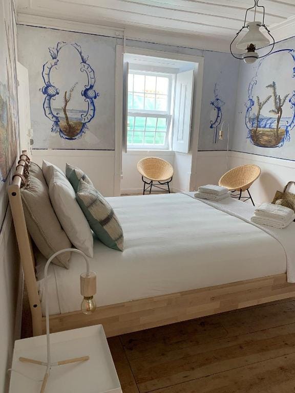 Lovely Bay Ericeira Central Flat/Independent Suite Apartment in Ericeira