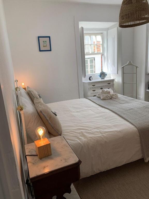 Lovely Bay Ericeira Central 4 Bedroom - Fte Cabo Apartment in Ericeira