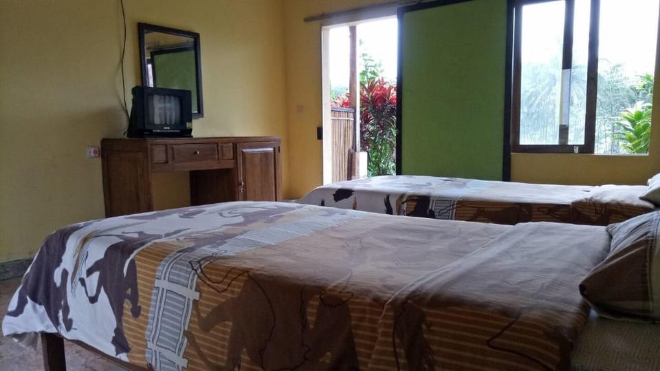Asparin Homestay Vacation rental in East Java