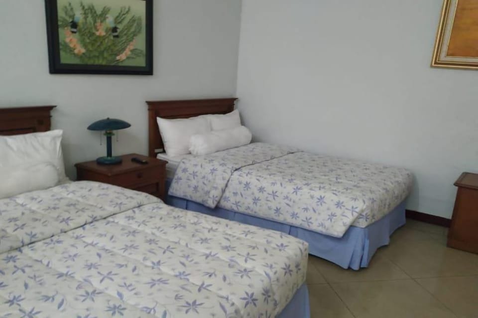 Kos Petra F7 Siwalankerto Fasilitas Lengkap Murah Vacation rental in Surabaya