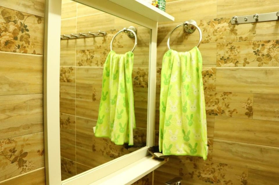 EkkaBaan/Free Breakfast&Fridge Food/3-storey villa Vacation rental in Bangkok