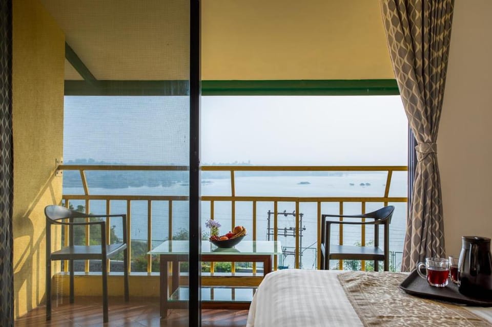Blue Lake Retreat Vacation rental in Maharashtra