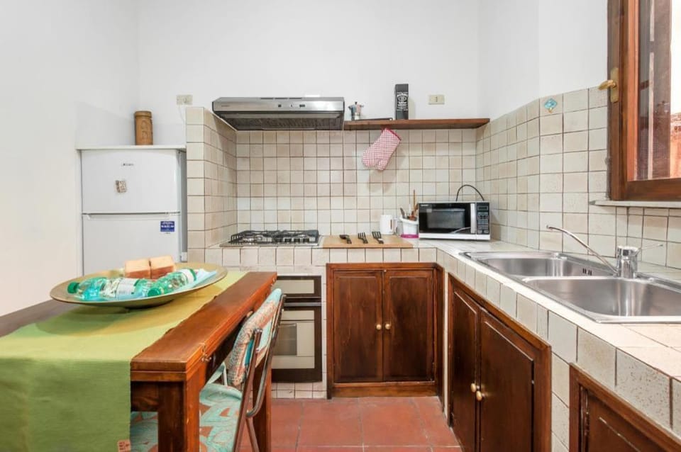 TWO BEDROOM APARTMENT WITH LOFT  Apartment in Rome