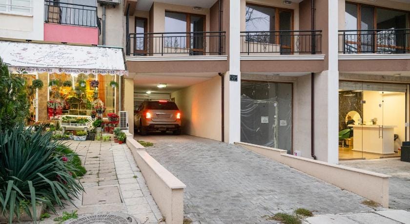 JOY APARTMENT BURGAS CENTER PRIVATE PARKING Apartment in Burgas